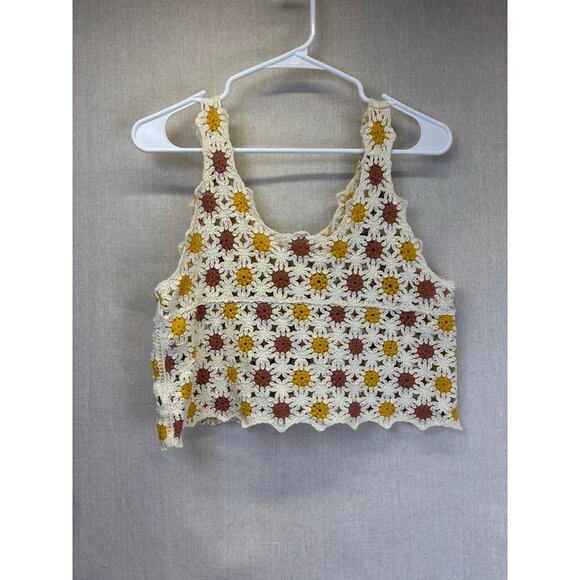 Women’s Crochet floral pattern boho crop top S/M festival - Picture 2 of 6